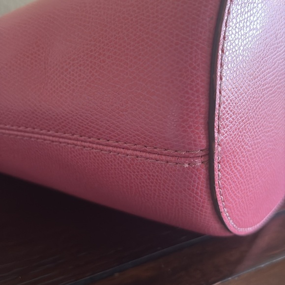 🛑SOLD🛑Michael Kors Pink Saffiano Leather Tote Bag - Picture 6 of 11